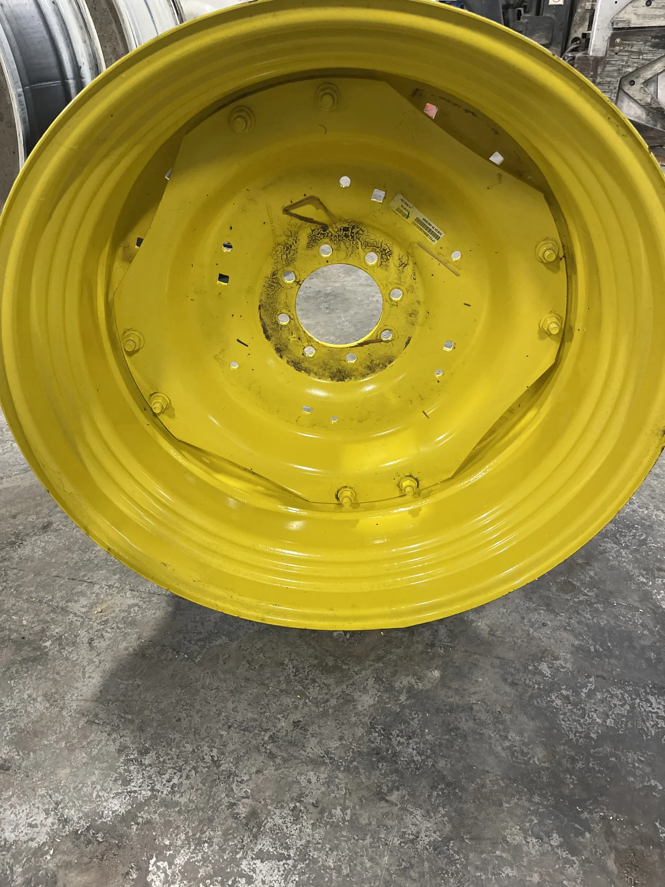 Take-Off 15 X 34 8-8-6 4"OFF 2 Bolt Waffle Yellow Wheel w/Disc