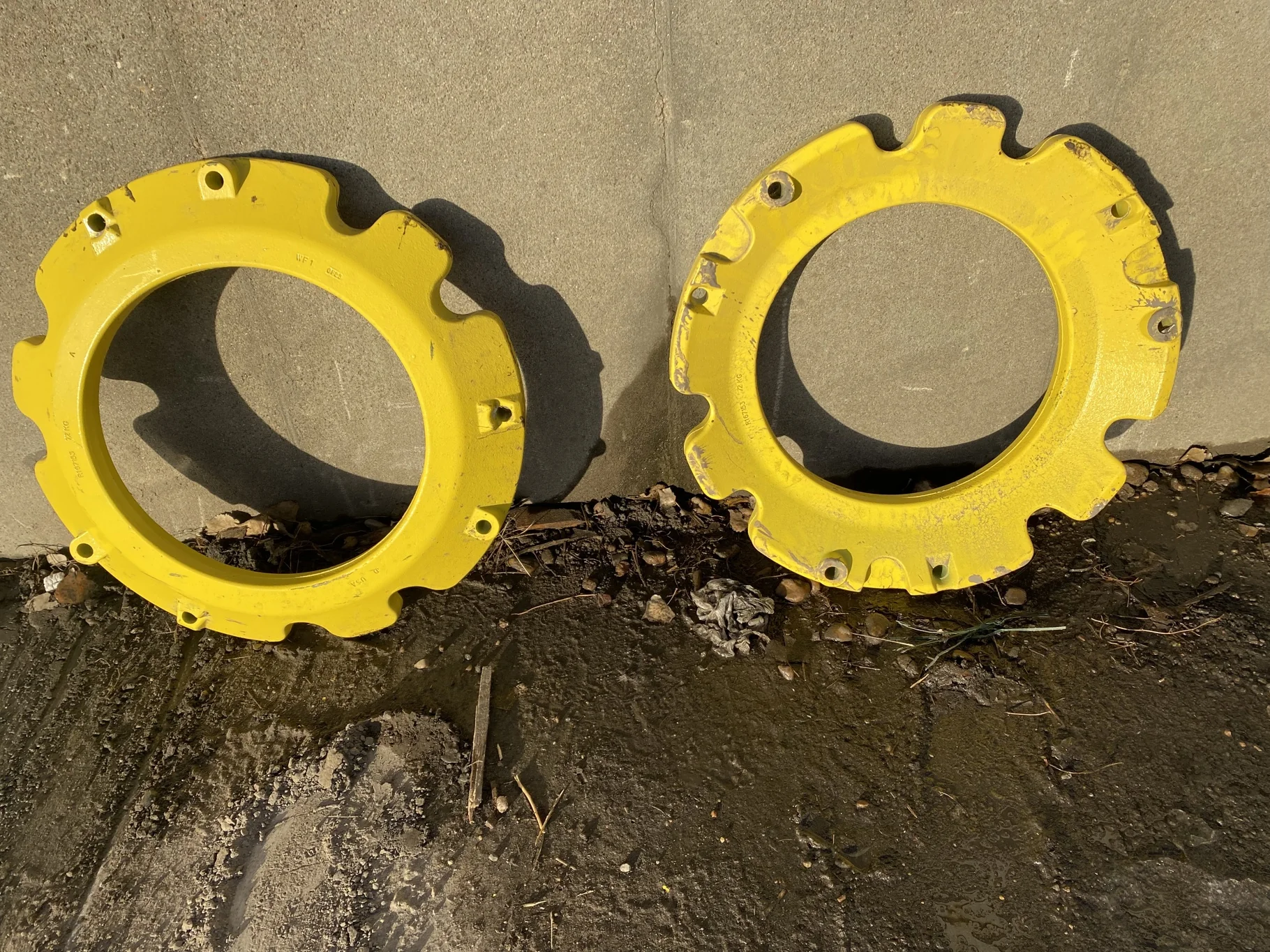 Used 72kg John Deere Weights (Scratches)