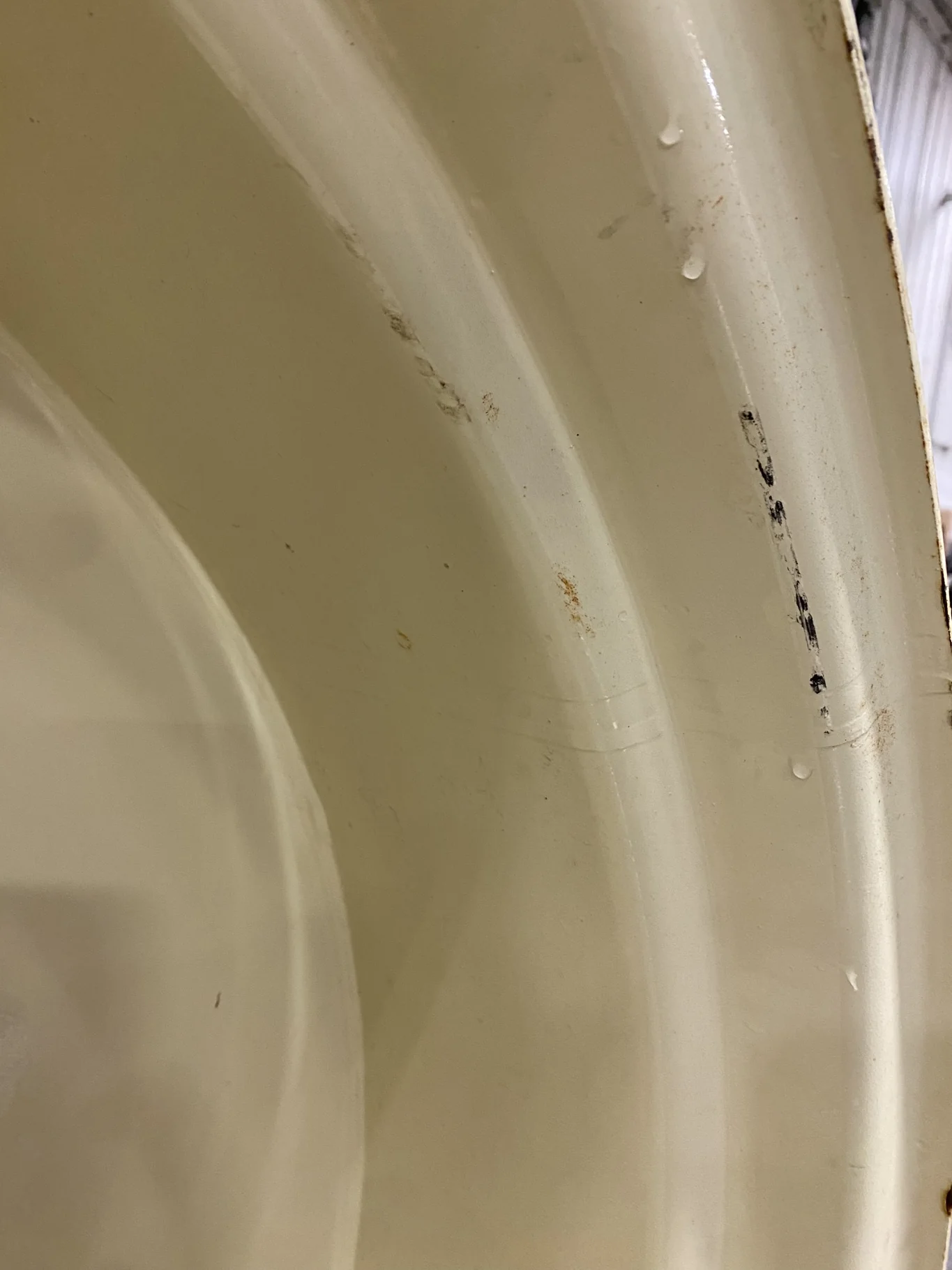 Used 18 X 38  Off White Grain Cart wheel  ( gashes, scratches, Rust) image 3