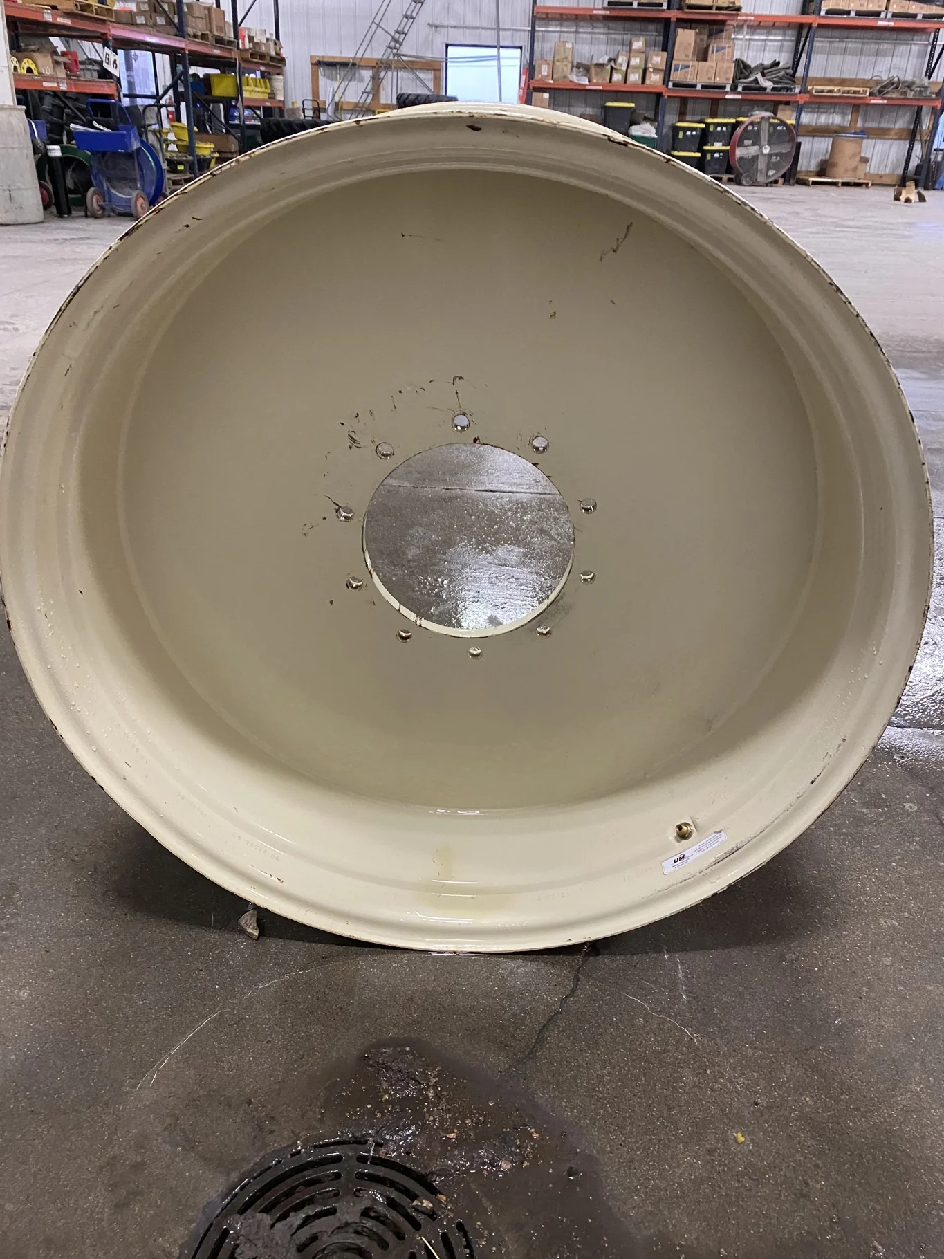 Used 18 X 38  Off White Grain Cart wheel  ( gashes, scratches, Rust) image 5