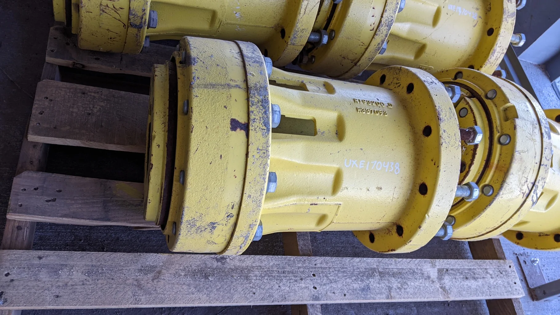 Used 19" Extension 10 Bolt w/ Hubs and Hardware