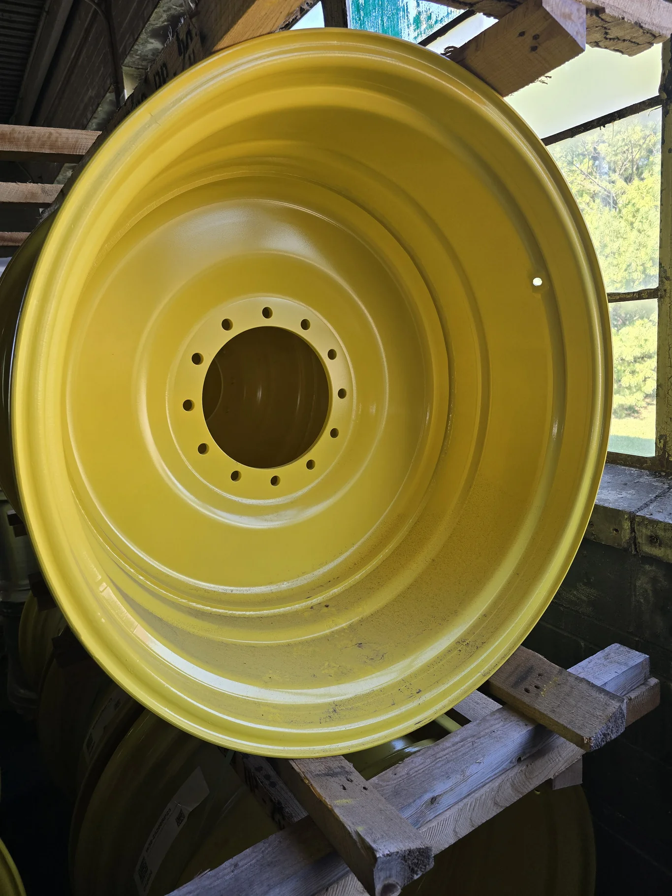 23 X 38 12-13.976-11.857-5.93 YELLOW SPRAYER WHEEL