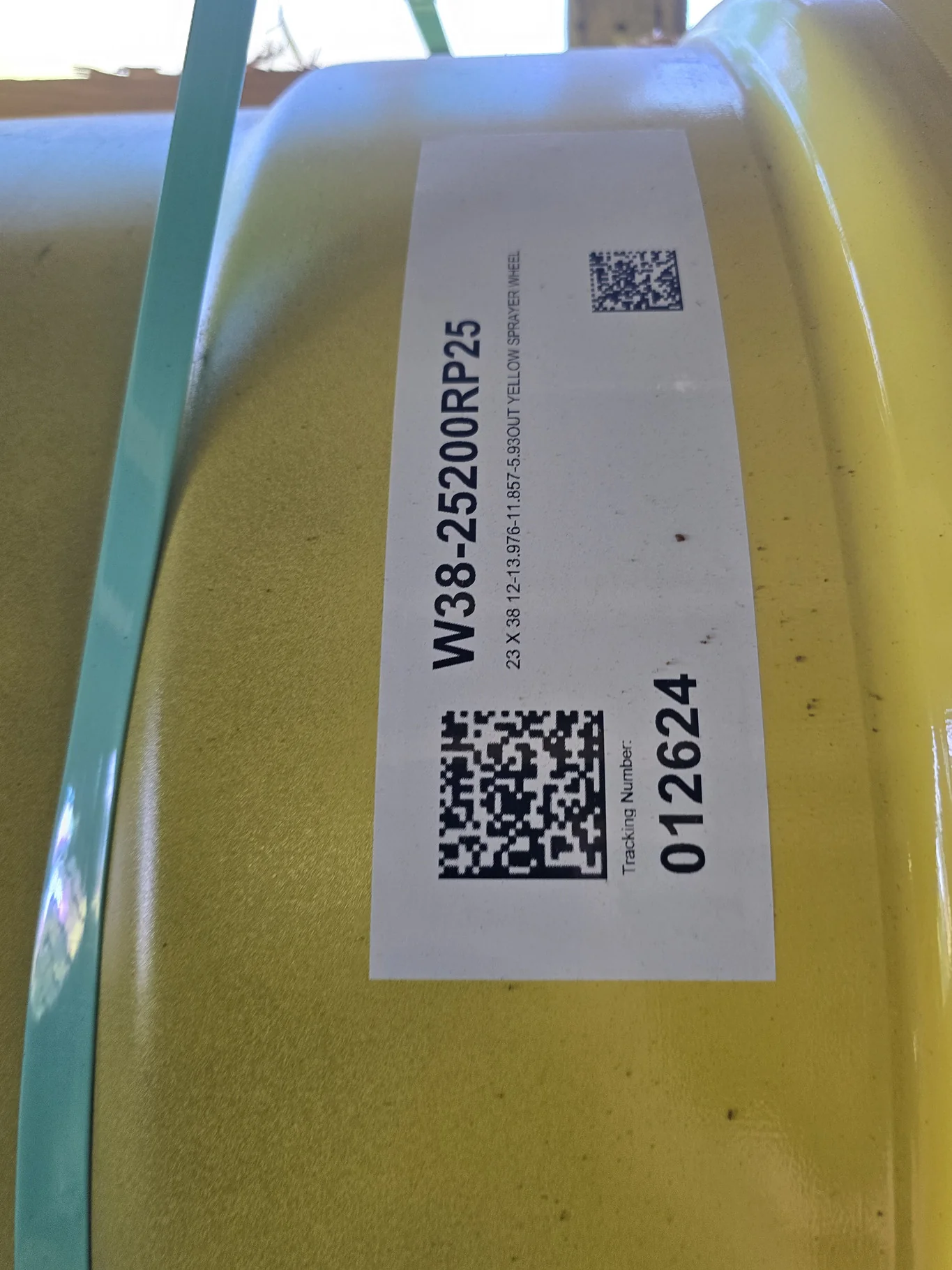 23 X 38 12-13.976-11.857-5.93 YELLOW SPRAYER WHEEL image 3