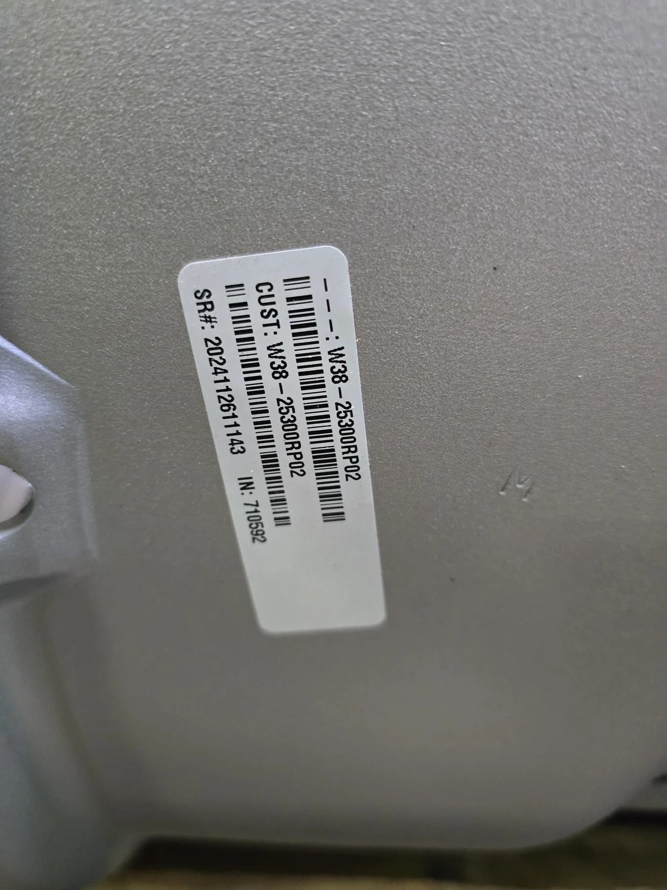 23 X 38 10-13.19-11.07-5.12OUT SILVER SPRAYER WHEEL image 3