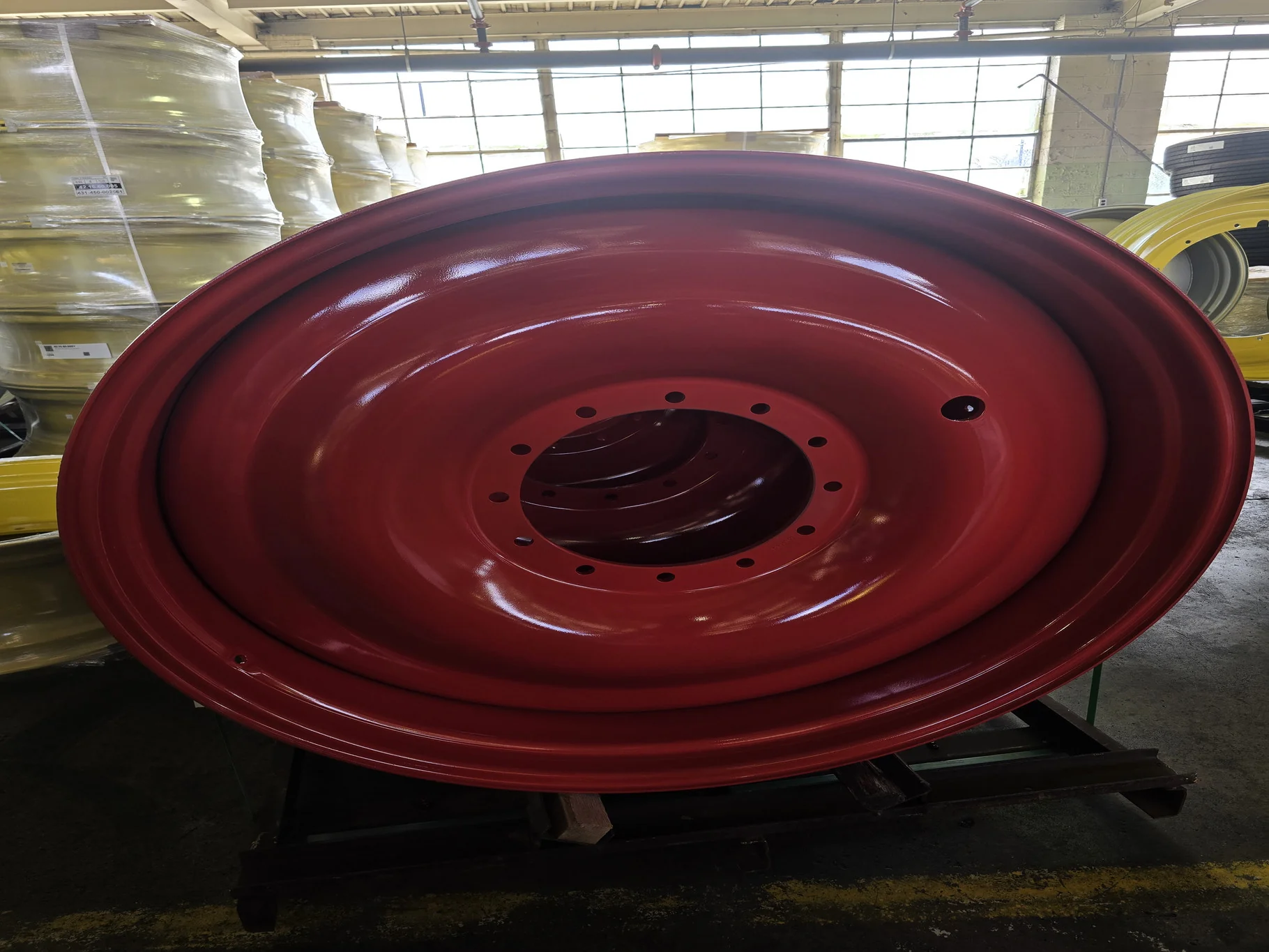 TAKE-OFF 13 X 46 12-15.748-13.829 0.00 OFFSET FENDT RED WHEEL