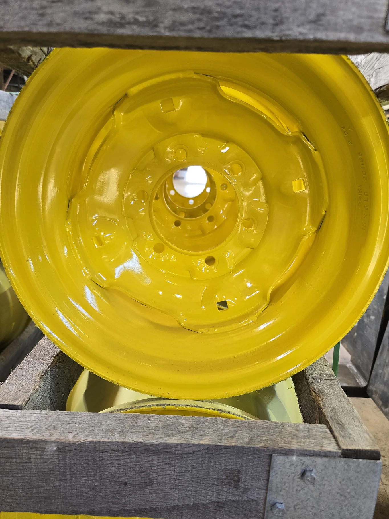 6 X 15 6-6-4.63-1.12IN JD YELLOW WHEEL