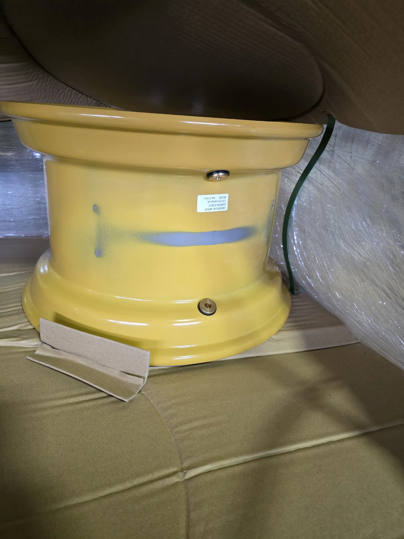 9.75 X 16.5 8-8-6.0-.87IN/1.25 OUT IND HD YELLOW WHEEL w/VALVE GUARDS image 2
