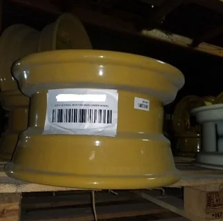 8.25 X 16.5 8-8-6.008-.41IN SKIDLOADER TAN WHEEL
